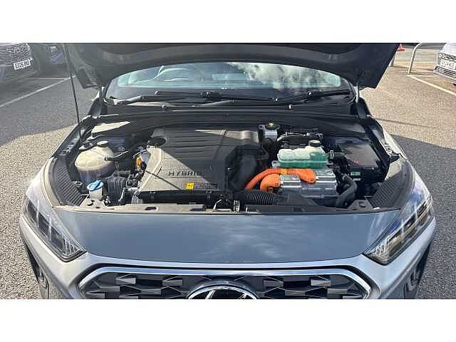 Hyundai Ioniq IONIQ 1.6 GDi Hybrid Premium SE 5dr DCT