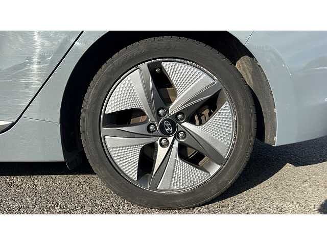 Hyundai Ioniq IONIQ 1.6 GDi Hybrid Premium SE 5dr DCT