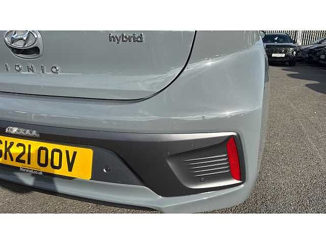 Hyundai Ioniq IONIQ 1.6 GDi Hybrid Premium SE 5dr DCT