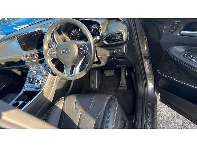 Hyundai SANTA FE SANTA FE 1.6 TGDi Plug-in Hybrid Premium 5dr 4WD Auto Magnetic Force