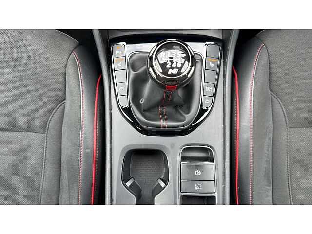 Hyundai TUCSON TUCSON 1.6 TGDi N Line 5dr 2WD White