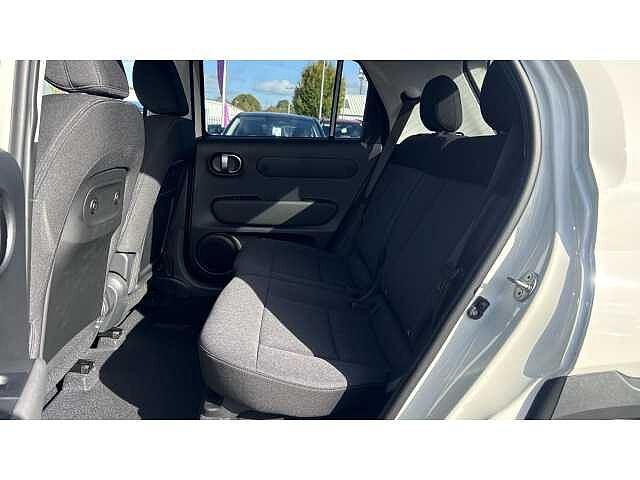 Hyundai INSTER INSTER 85kW 02 49kWh 5dr Auto Natural Ivory