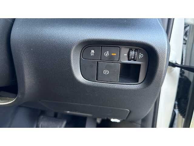 Hyundai INSTER INSTER 85kW 02 49kWh 5dr Auto Natural Ivory