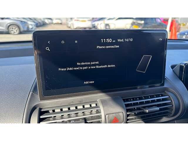 Hyundai INSTER INSTER 85kW 02 49kWh 5dr Auto Natural Ivory