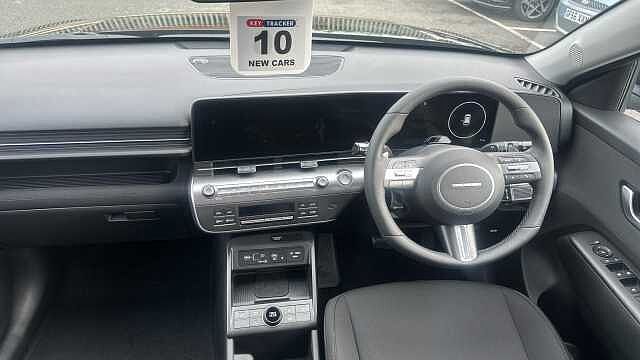Hyundai KONA 5Dr HAT 65kWh Advance C/Pk AU Abyss Black