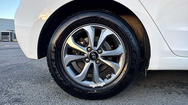 Hyundai i20 I20 1.2 MPi SE 5dr