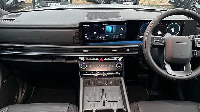 Hyundai SANTA FE SANTA FE 1.6 TGDi PHEV Calligraphy 5dr 4WD Auto [6 Seats] Typhoon Silver