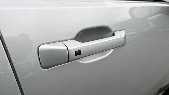 Hyundai SANTA FE SANTA FE 1.6 TGDi PHEV Calligraphy 5dr 4WD Auto [6 Seats] Typhoon Silver