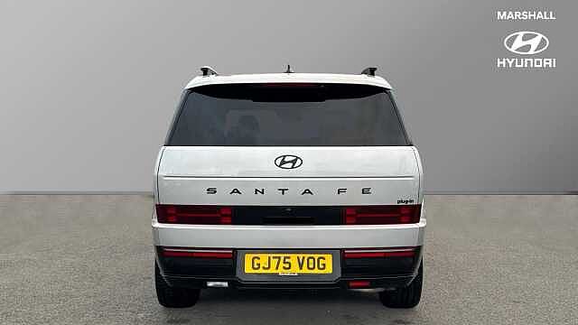 Hyundai SANTA FE SANTA FE 1.6 TGDi PHEV Calligraphy 5dr 4WD Auto [6 Seats] Typhoon Silver