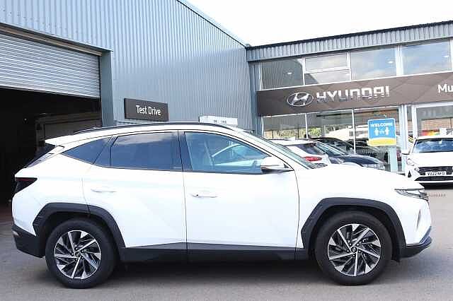 Hyundai TUCSON ESTATE 1.6 TGDi Premium 5dr 2WD White