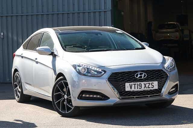 Hyundai i40 1.6CRDi (136ps) Premium Saloon