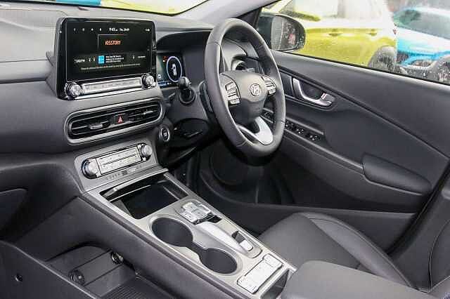 Hyundai KONA Electric SUV E 204ps Ultimate64kWh 10.5kW OBC Black