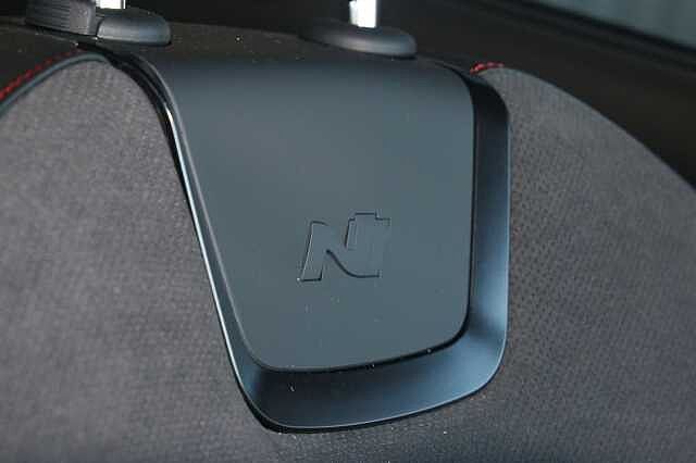 Hyundai TUCSON ESTATE 1.6T Plug-in Hybrid N Line 5dr Auto Red