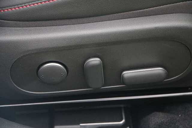 Hyundai KONA 1.6T 138 N Line S 5dr DCT White