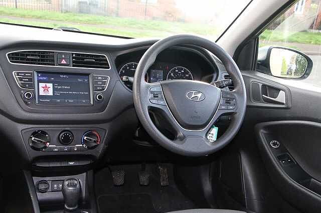 Hyundai i20 1.2 MPi S Connect 5dr