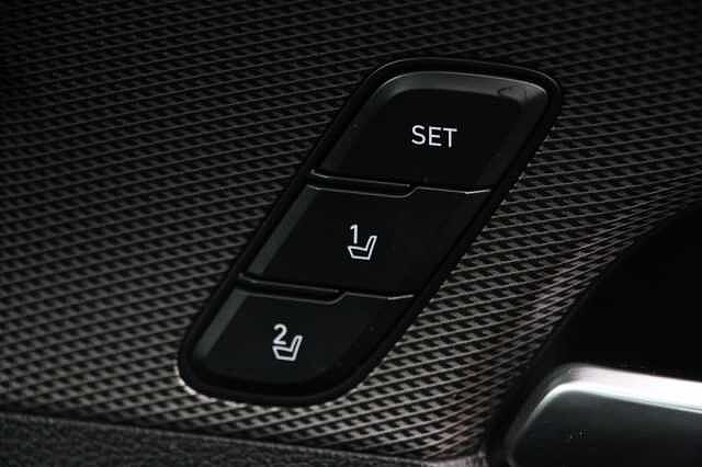 Hyundai SANTA FE 2.2 CRDi Premium SE 5dr 4WD Auto