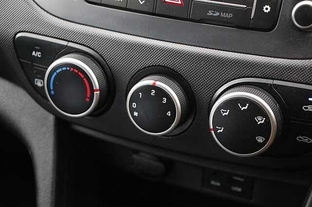 Hyundai i10 1.0 Go SE 5dr