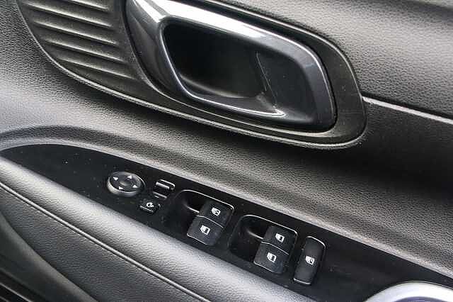 Hyundai BAYON 1.0 TGDi 48V MHEV Premium 5dr