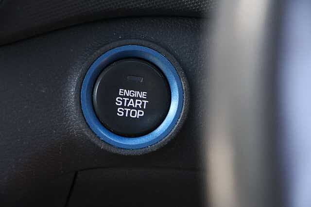 Hyundai IONIQ 1.6 GDi Hybrid Premium SE 5dr DCT