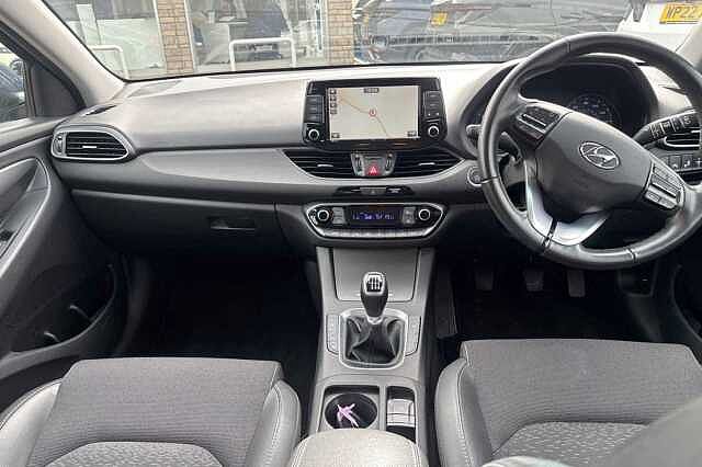 Hyundai i30 1.4T GDI Premium 5dr