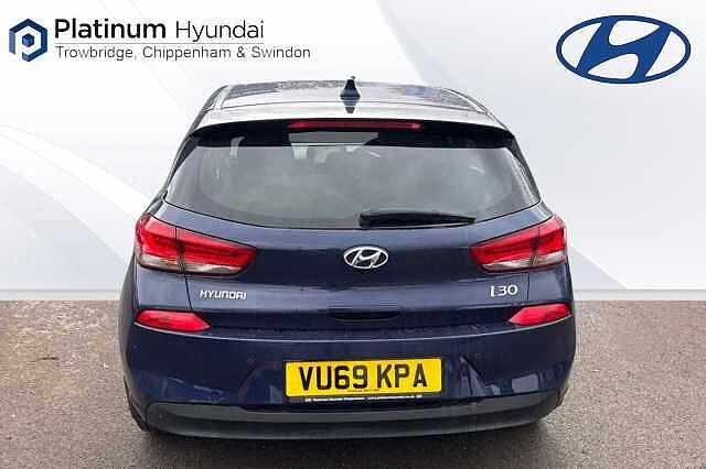 Hyundai i30 1.4T GDI Premium 5dr