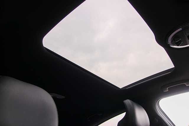 Hyundai IONIQ 6 E(325ps) First Edition 77kWh Dual MotorAWD Gravity Gold