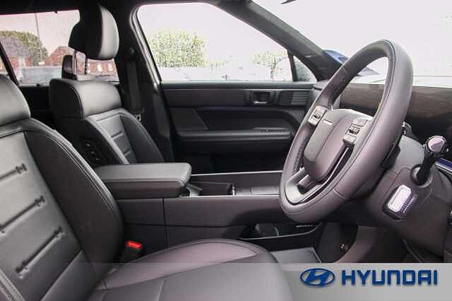 Hyundai SANTA FE 1.6 TGDi Hybrid Calligraphy 5dr 4WD Auto Magnetic Gray