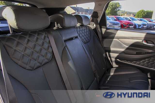Hyundai SANTA FE 1.6 TGDi Hybrid Premium 5dr Auto Lagoon Blue