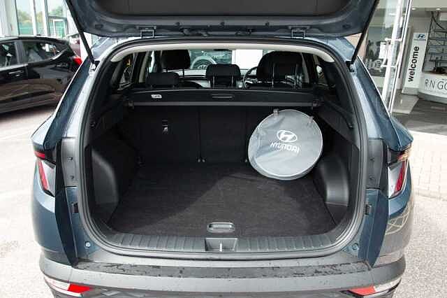 Hyundai TUCSON 1.6 T-GDi (265ps) 4WD Premium PHEV Teal Blue