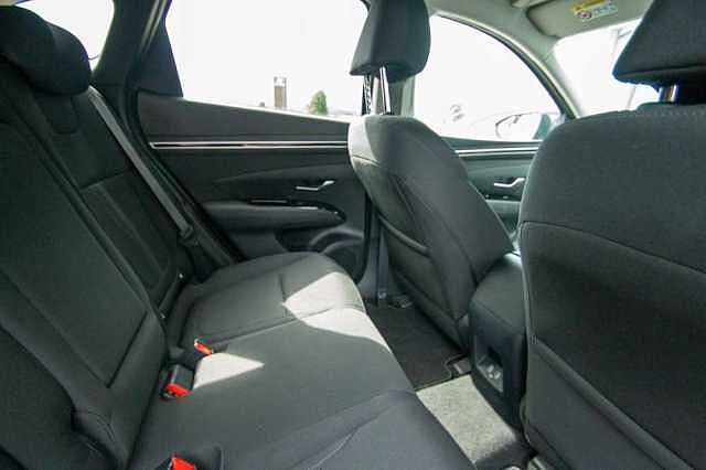 Hyundai TUCSON 1.6 T-GDi (265ps) 4WD Premium PHEV Teal Blue
