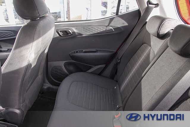 Hyundai i10 1.0 SE 5dr