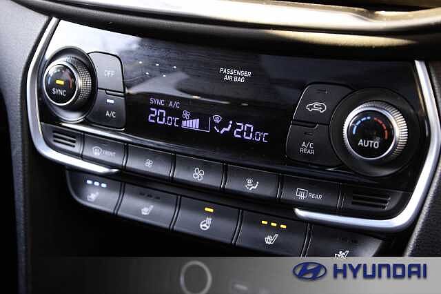 Hyundai SANTA FE 2.2 CRDi Premium SE 5dr 4WD Auto