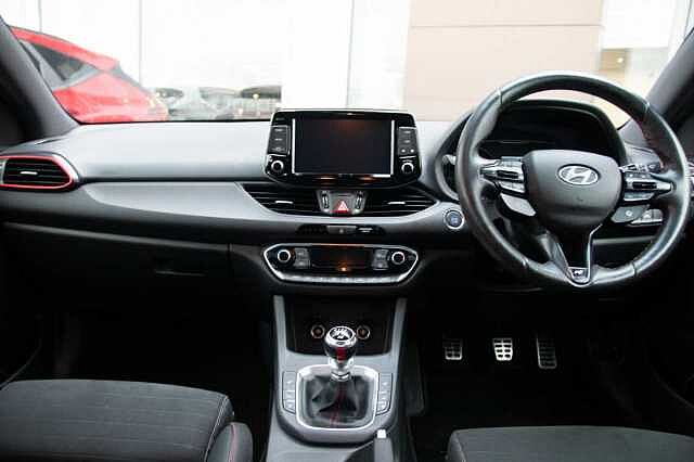 Hyundai i30 N i30 2.0 T-GDi (275ps) N Performance Fastback