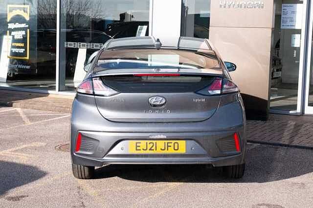 Hyundai IONIQ 1.6 GDi (105ps) Premium Hybrid DCT 5Dr Hatch
