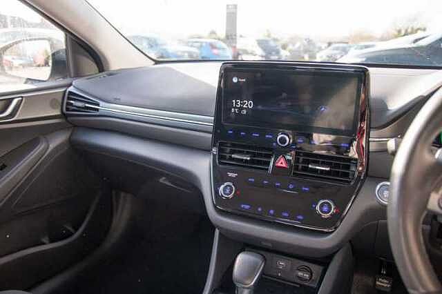 Hyundai IONIQ 1.6 GDi (105ps) Premium Hybrid DCT 5Dr Hatch