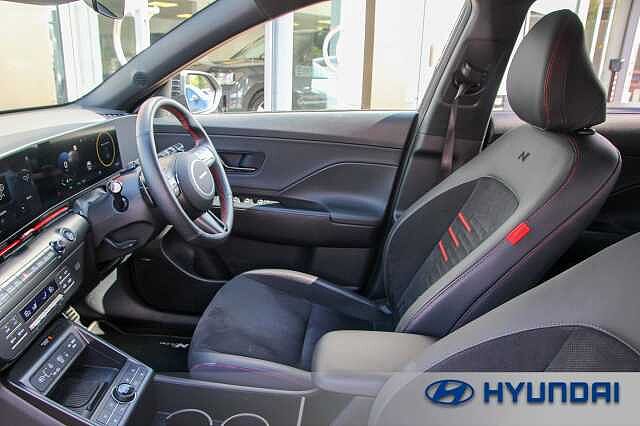 Hyundai KONA 1.6 Hybrid 138 N Line S 5dr DCT Abyss Black