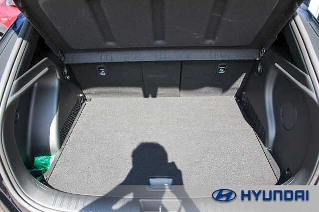Hyundai KONA 1.6 Hybrid 138 N Line S 5dr DCT Abyss Black