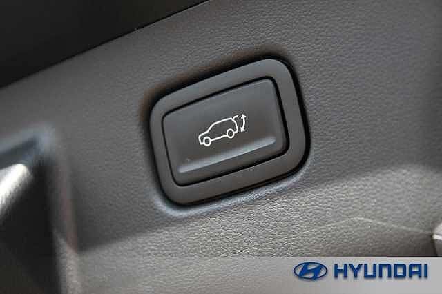 Hyundai KONA 1.6 Hybrid 138 N Line S 5dr DCT Abyss Black