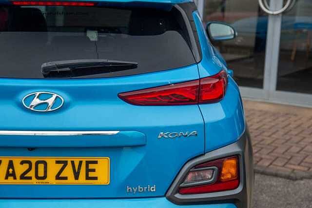 Hyundai Kona SUV 1.6GDi (141ps) Premium SE