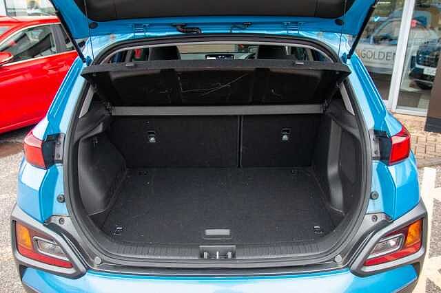 Hyundai Kona SUV 1.6GDi (141ps) Premium SE