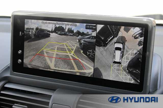 Hyundai INSTER 85kW Cross 49kWh 5dr Auto Abyss Black