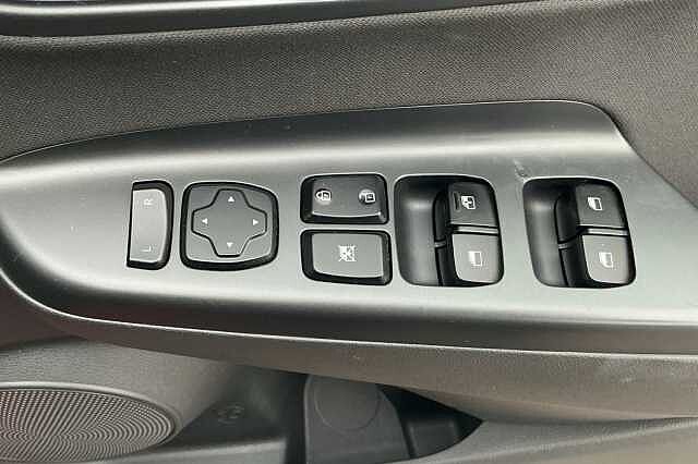 Hyundai KONA 1.0 TGDi 48V MHEV SE Connect 5dr