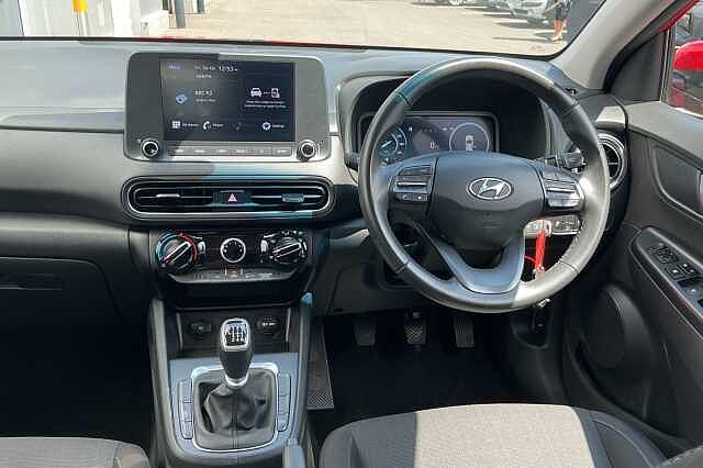 Hyundai KONA SUV 1.0 T-GDi (120ps) SE Connect 48 Volt MHEV Ignite Red