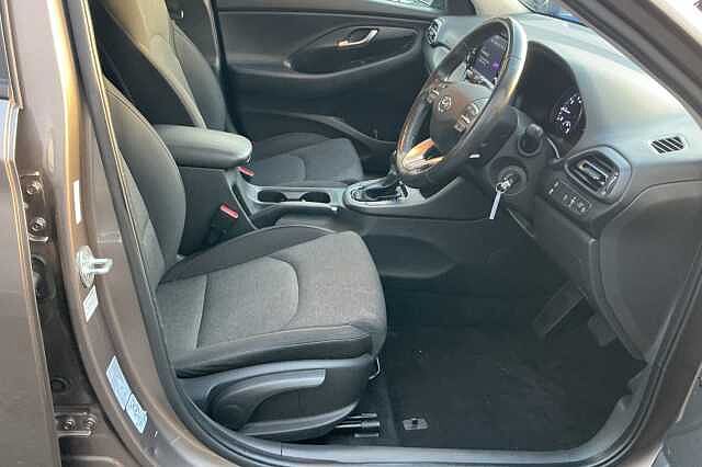Hyundai i30 1.0T GDi SE Connect 5dr DCT