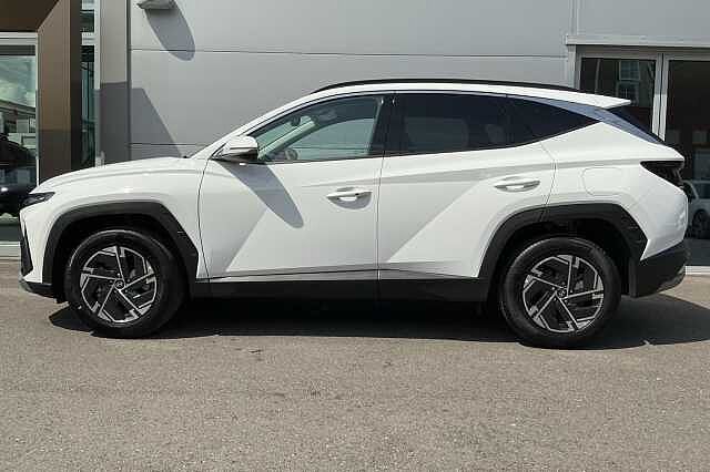 Hyundai TUCSON 1.6T Advance 5dr Atlas White