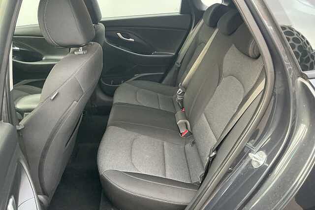Hyundai i30 1.0T GDi SE Connect 5dr
