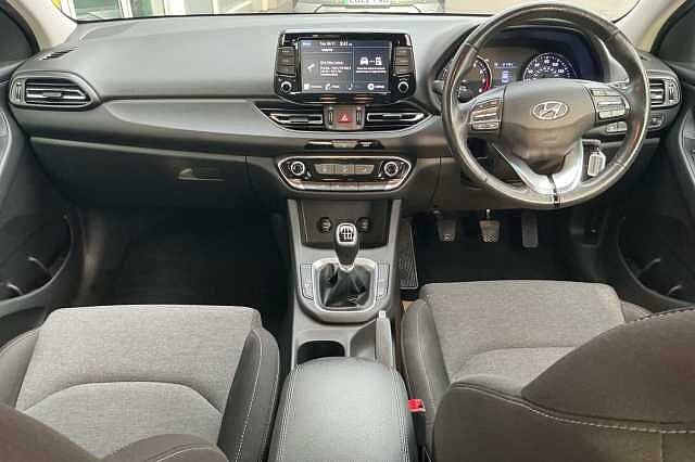 Hyundai i30 1.0T GDi SE Connect 5dr