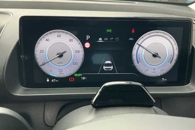 Hyundai INSTER 85kW 02 49kWh 5dr Auto Aero Silver