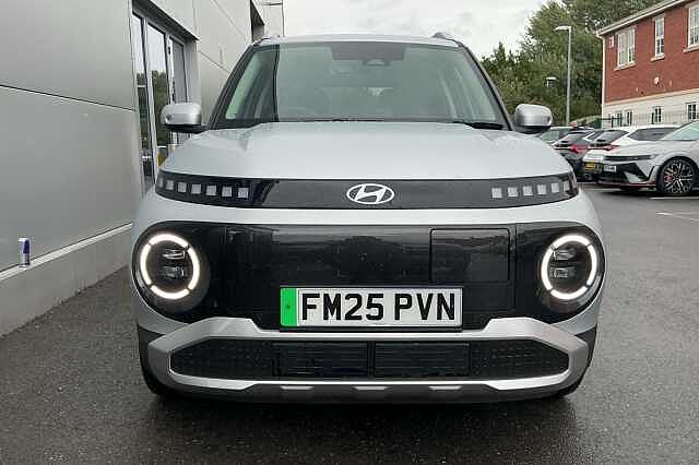Hyundai INSTER 85kW 02 49kWh 5dr Auto Aero Silver