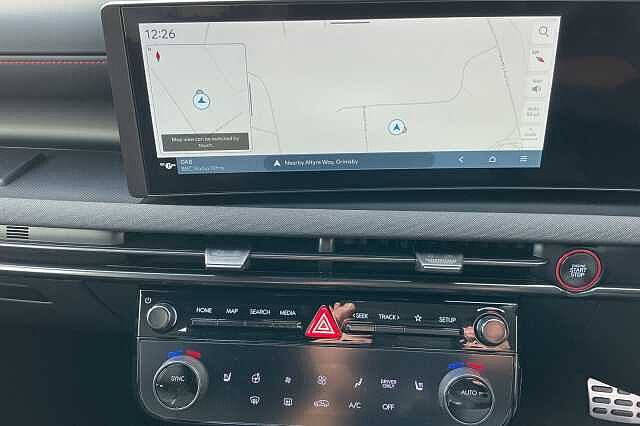 Hyundai TUCSON 1.6T Plug-in Hybrid N Line 5dr 4WD Auto Atlas White